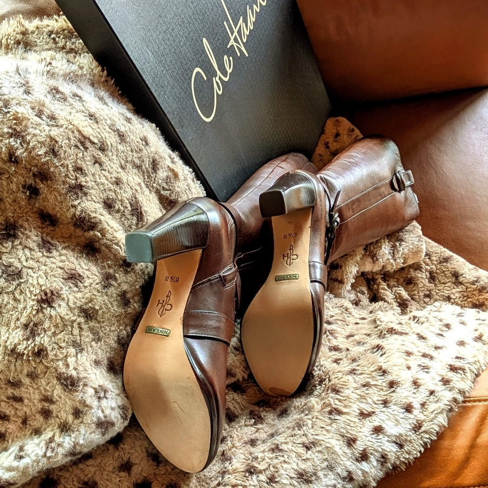 COLE HAAN - Courtney Air Tall High-Heeled Leather Boots - Brown - NIB - Picture 4 of 15